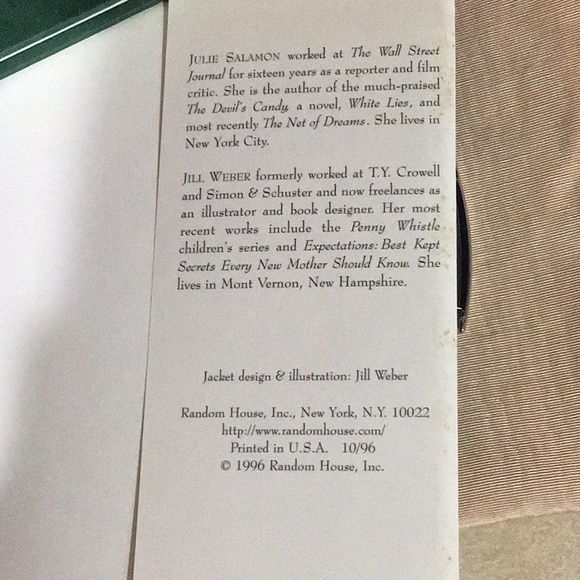 The Christmas Tree by Julie Salamon - Picture 4 of 4